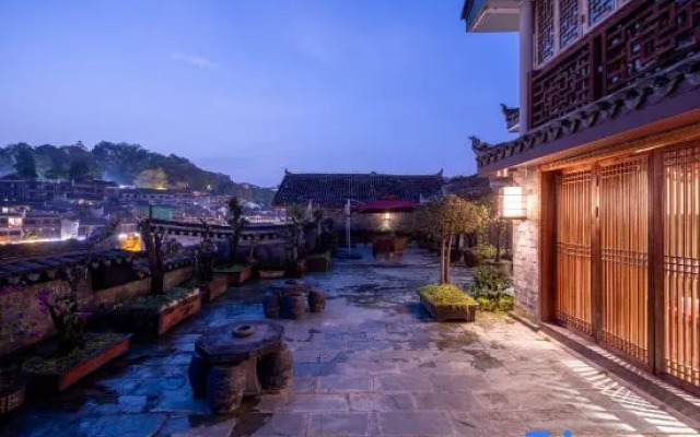 Phoenix City Boutique Hotel