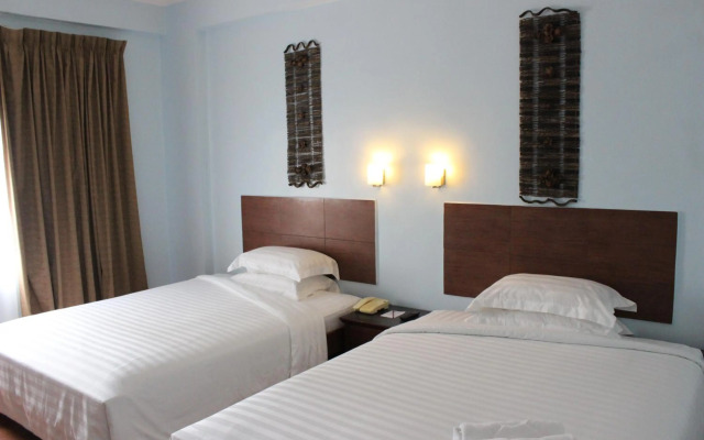 Hotel Maluri