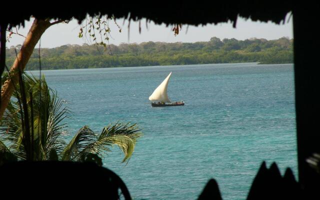 Kinasi Lodge