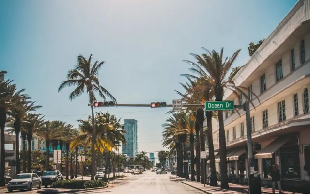 Your Miami Base With Free Parking