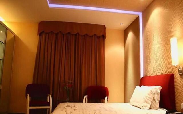 WuZhan Branch TOMOLO Hotel