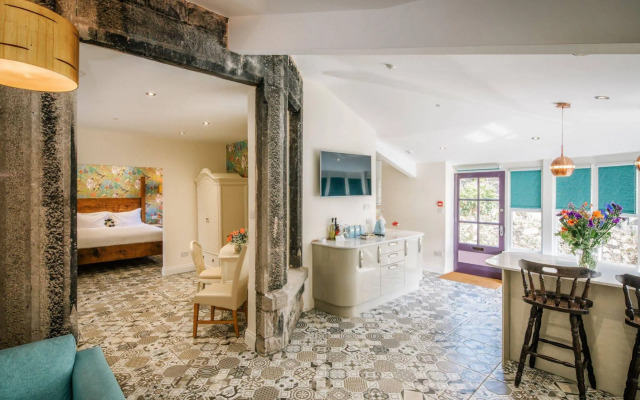 Grange Boutique Hotel