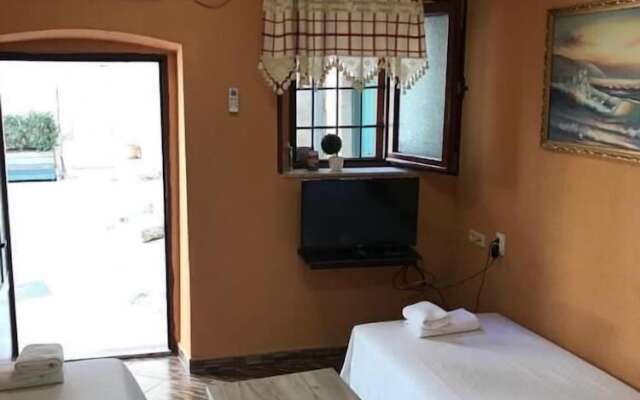 Puerta Apartments