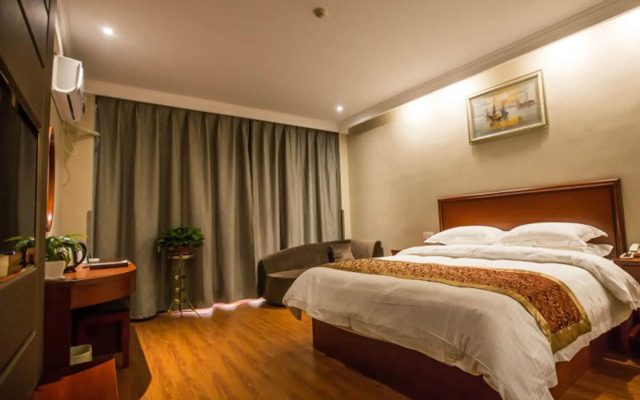 GreenTree Inn Zhenjiang Danyang Wanshan Park Express Hotel