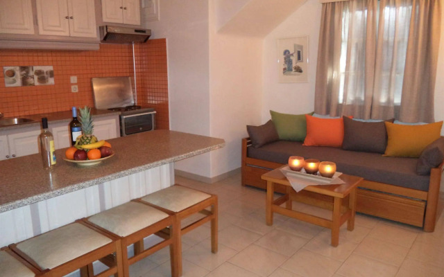 Filoxenia Apartments