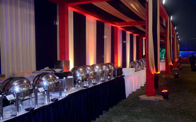 Ramada by Wyndham Varanasi Katesar