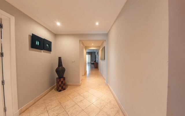 Charming Fishing Lodge w Pool View C42