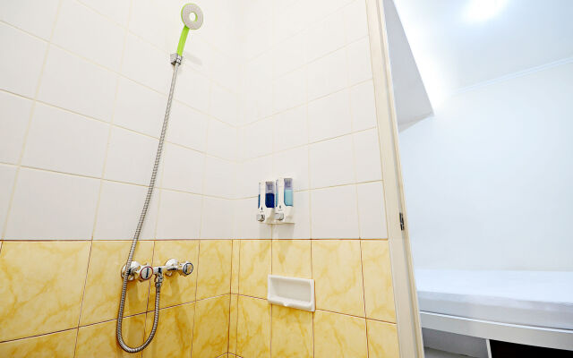 ZEN Rooms Cideng Barat