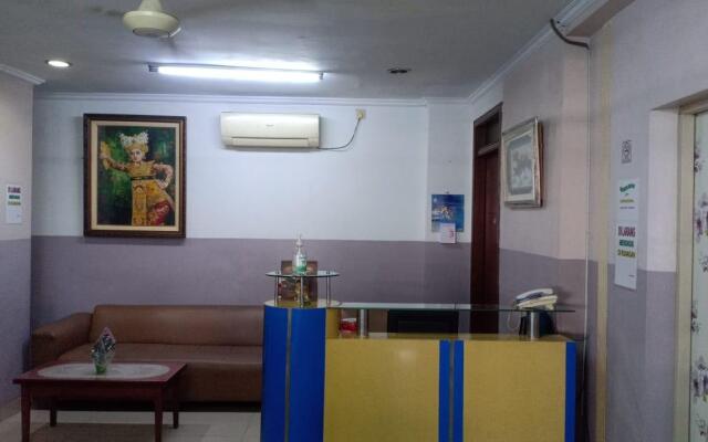 OYO 91104 Griya Mitra Residence