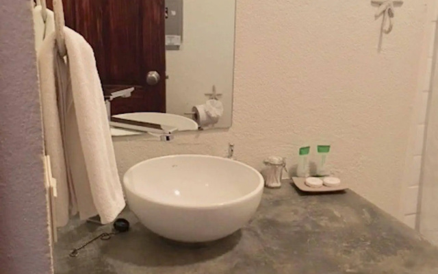 Ten North Tamarindo Beach Hotel