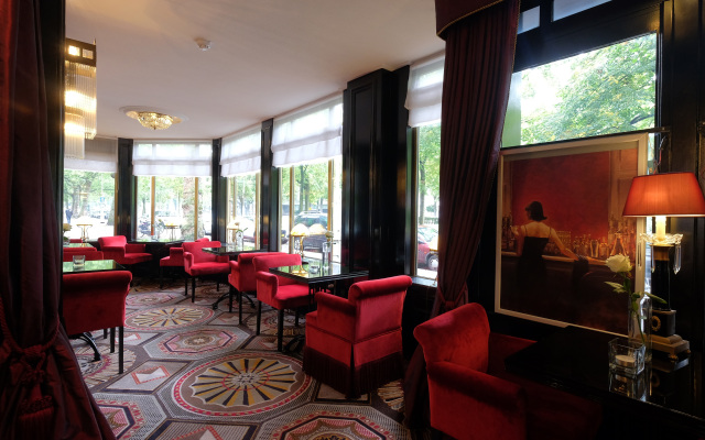Apollofirst Boutique Hotel