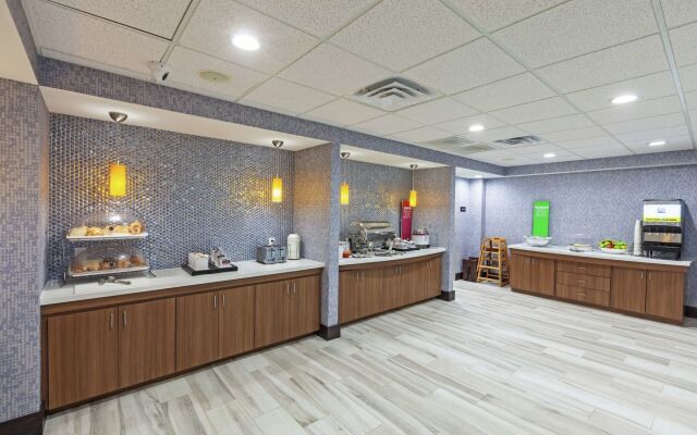 Hampton Inn & Suites Houston-Bush Intercontinental Aprt