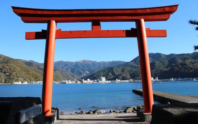 Tokiwaya