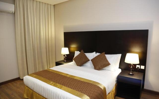 Flora Hotel Suite 2