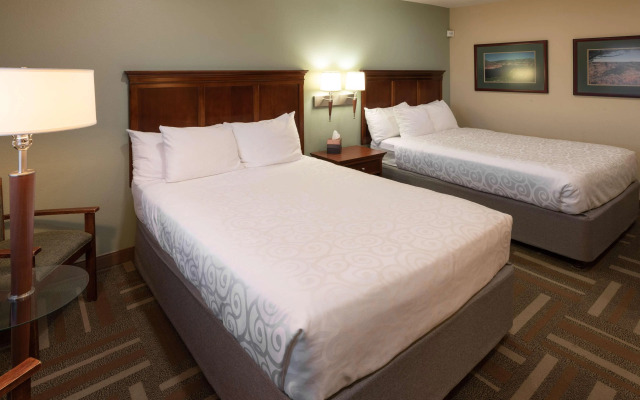 Best Western Plus Clocktower Inn