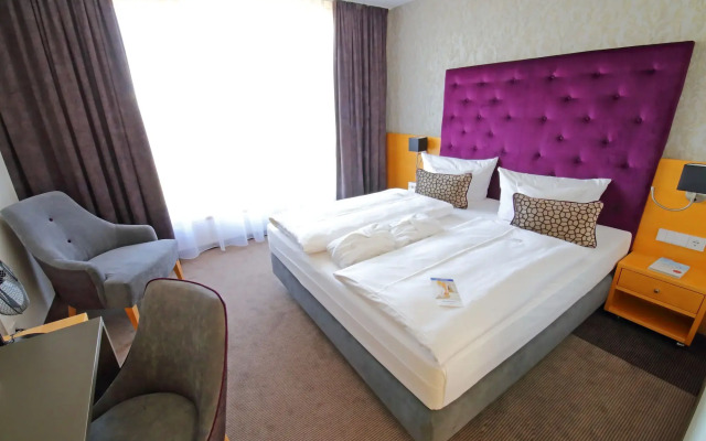 rugs Hotel am Schlosspark Lichtenwalde