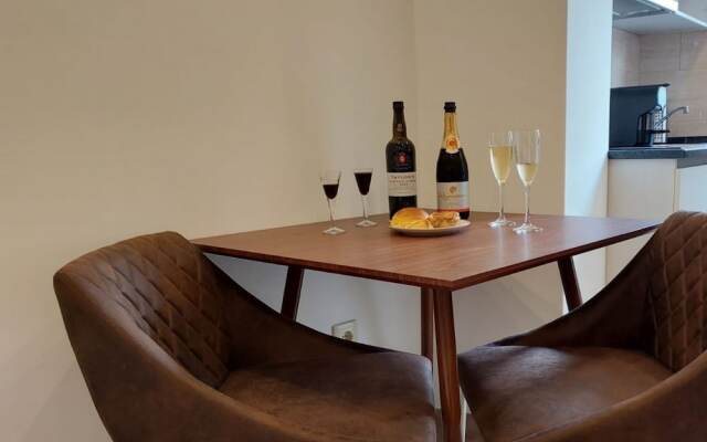 New Life - TORRE CLÉRIGOS STUDIO-3T