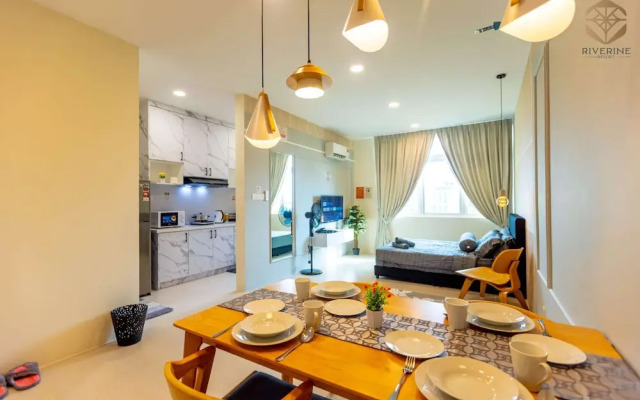 Kuching Riverine Resort