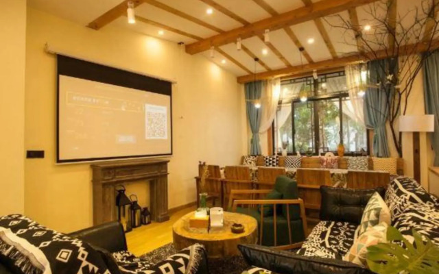 Mantu Boutique Hostel