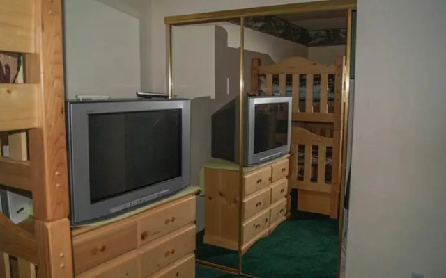 RedAwning Crater Lake Trail #1492