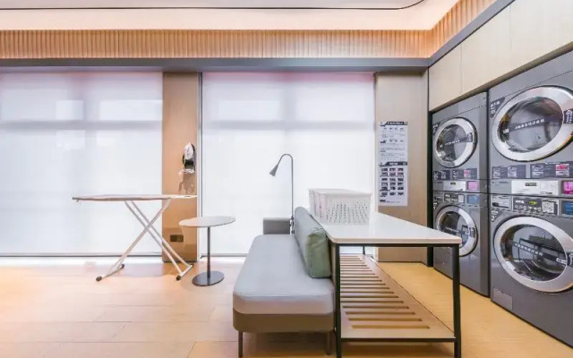 Ji Hotel Shanghai Meilong Wanhui International Plaza
