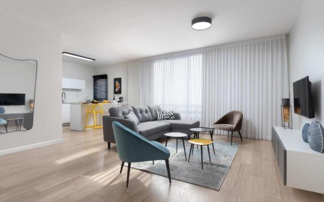 Trendy 2BR in Frishman by HolyGuest