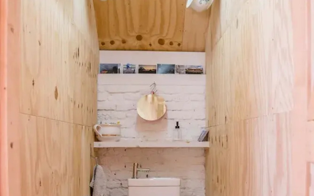 Abbey Shepherds Hut, Eye
