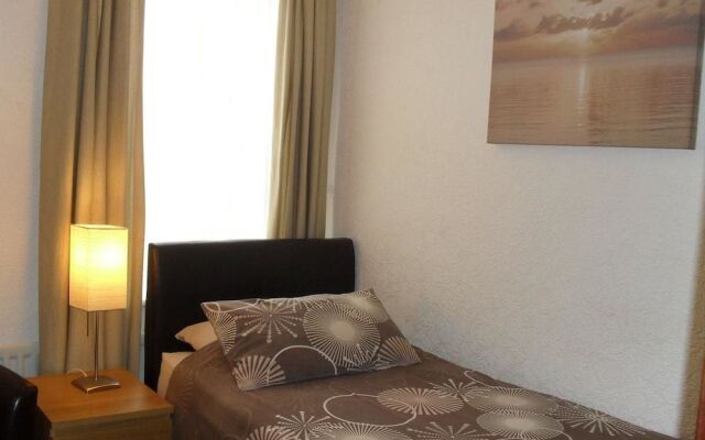 Aabba Guest House