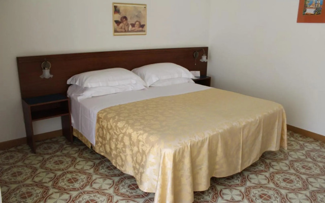Hotel Residence San Pietro