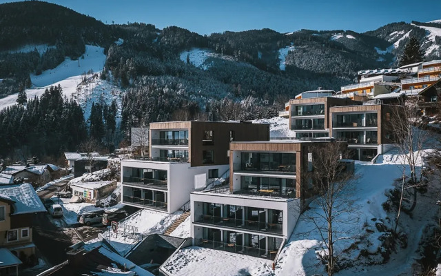 Nikolaus by AvenidA Zell am See