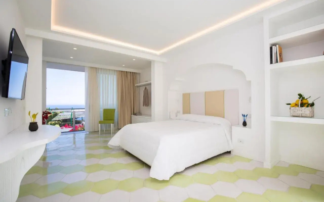 Quattro Passi Relais