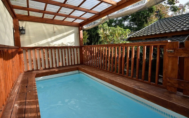 Maya Cabins