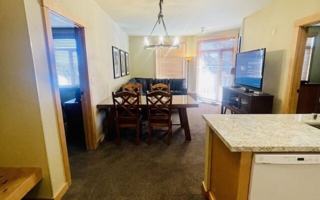 Sunstone #131 - Shared Pool, Hot Tub & BBQ