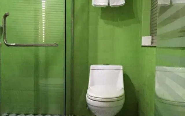 Lanfei Hotel (Anji Jiuzhou Changshuo Plaza)