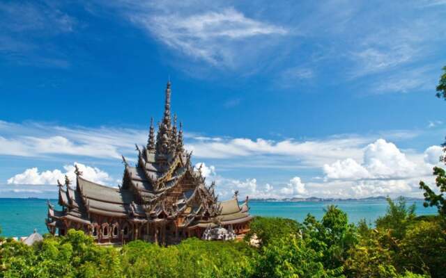 Viewbor Villa - Pattaya Holiday House Walking Street