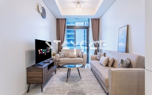 Staycae Holiday Homes - Aykon C