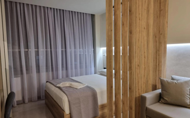 Iris City Center Premium Studio