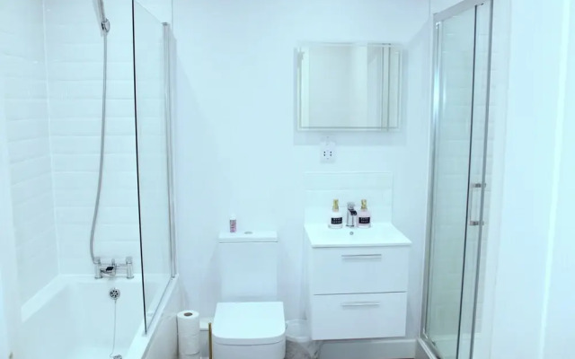 Spacious 2 Bedroom Apartment in Margate