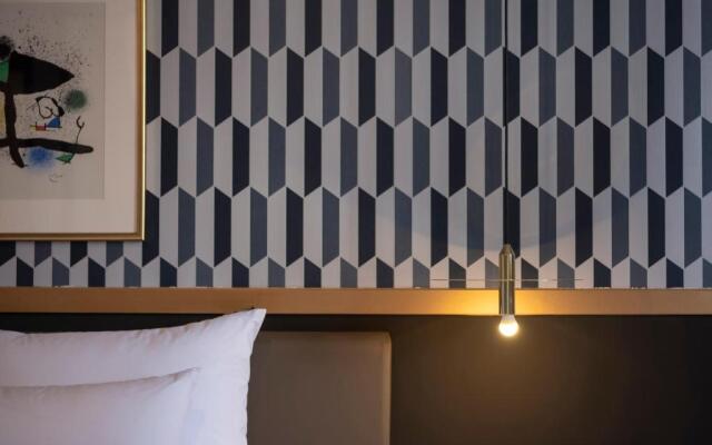 Seomyeon Brown-dot hotel Gold