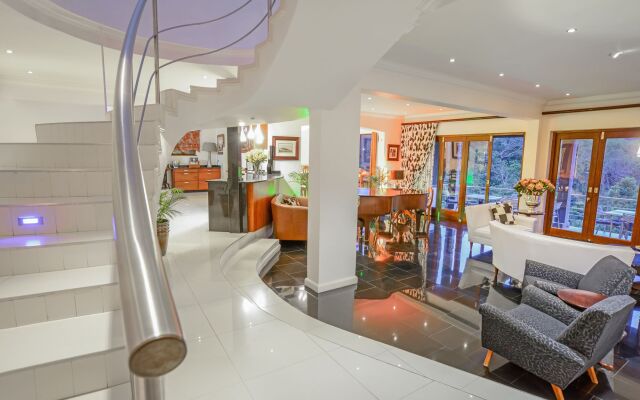 Leaves Lodge and Spa