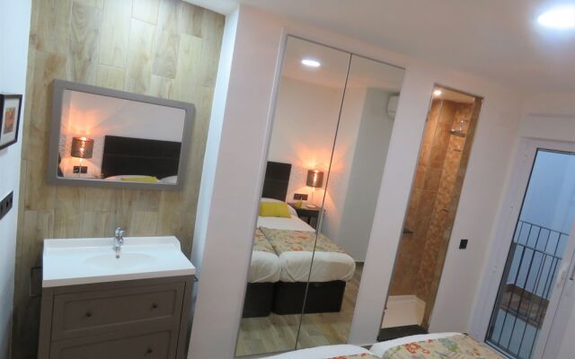 Living Sevilla Apartments Hercules