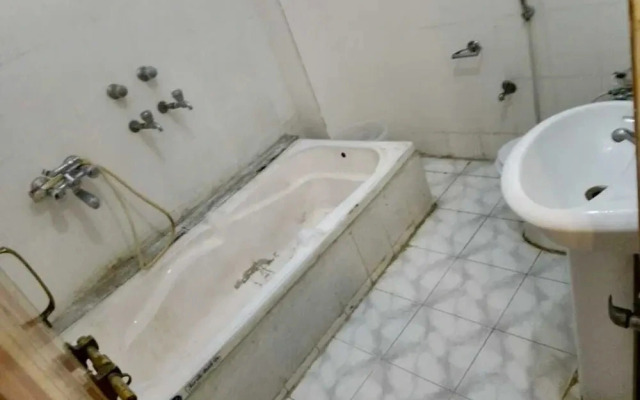 Hotel Divya