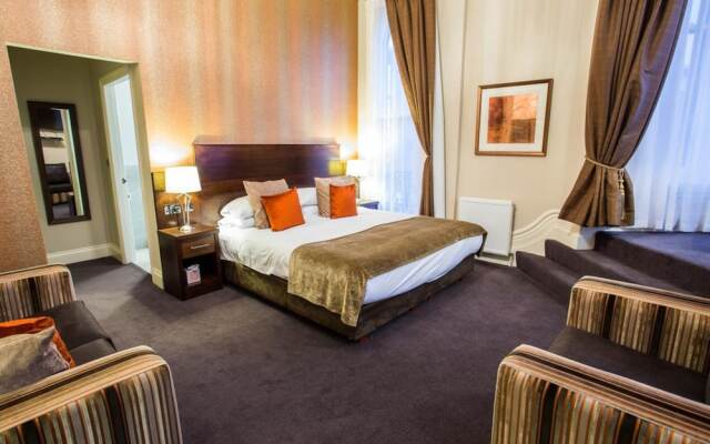 Duke Of Edinburgh Hotel