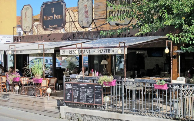 Holiday Home Svyntha (Ghi303)