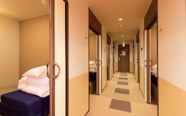Wild Cherry Blossom-HOSTEL,TOKYO KOGANEI-