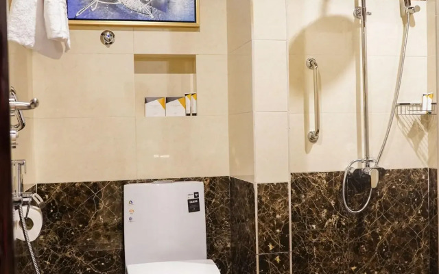 Al Ertiqaa Hotel