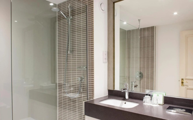 Courtyard by Marriott Bethesda/Chevy Chase
