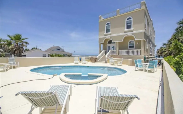 Wave Watch - Six Bedroom Home