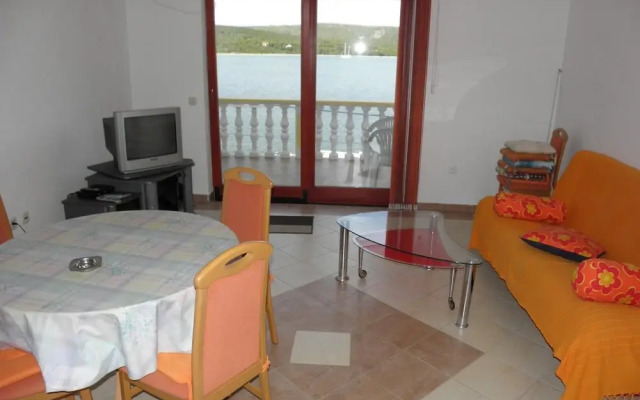 Josef - Seaview - A3 Plavi