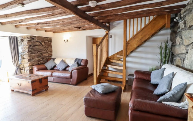 Ty'n-y-ffynnon Cottage